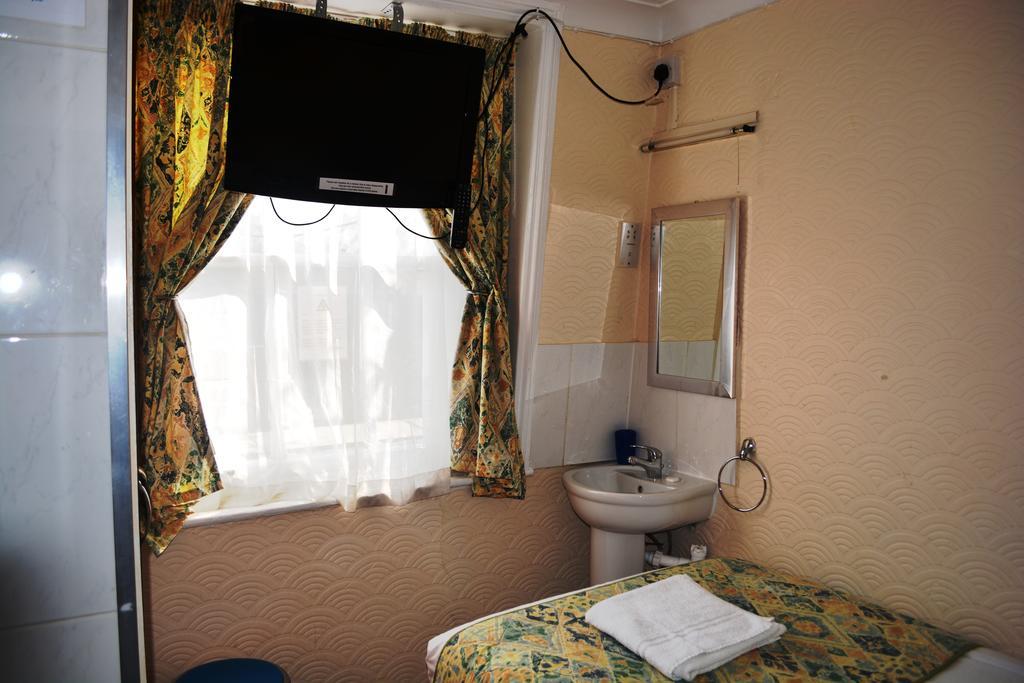Falcon Hotel Londres Habitación foto