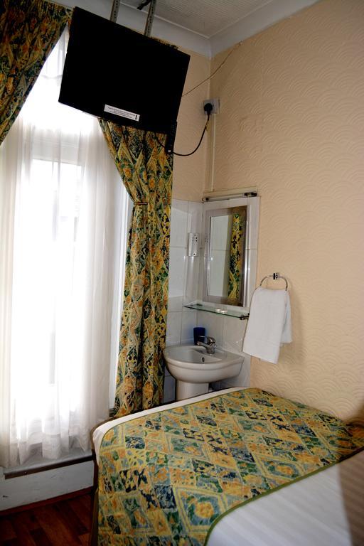 Falcon Hotel Londres Habitación foto