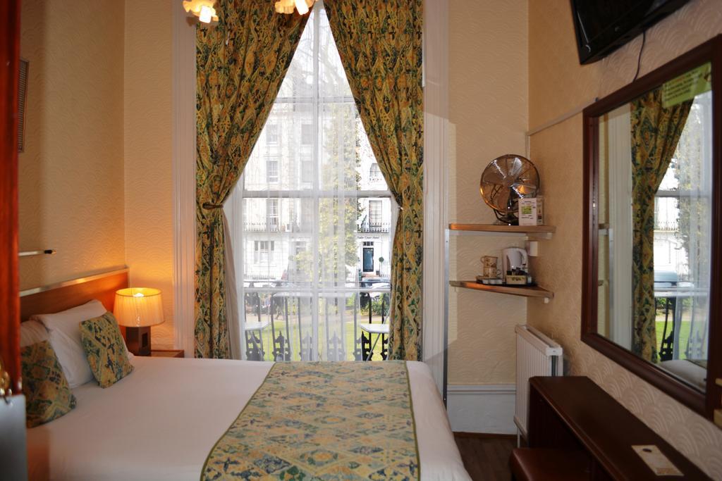 Falcon Hotel Londres Habitación foto